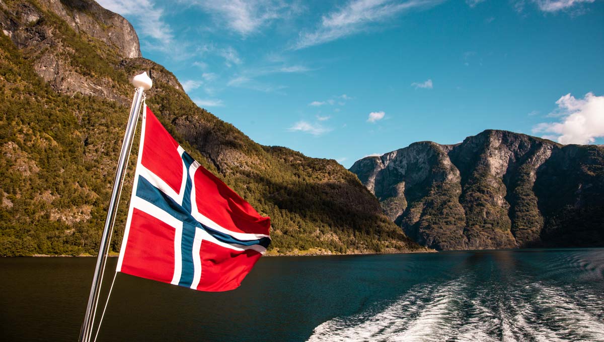 Exploring Norway by fjord
