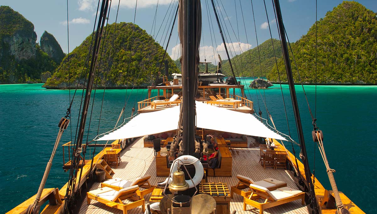 Exploring the superyachting culture